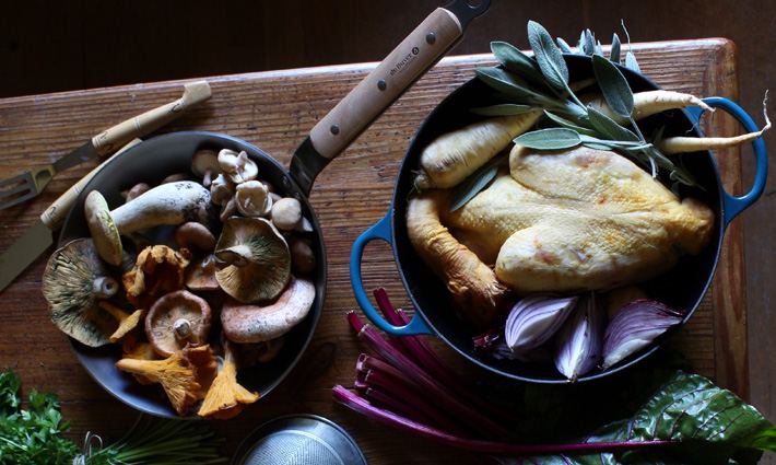 Cocotte y sartén de acero al carbono